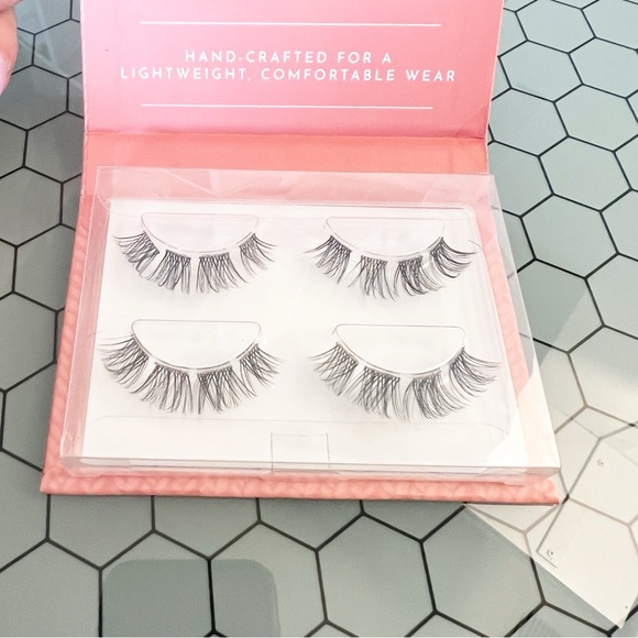 Flutterhabit the sweetheart set - Picture 8 of 9